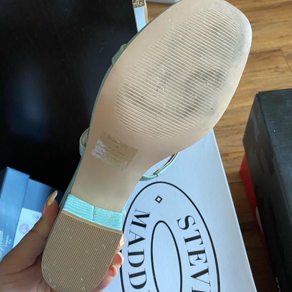 Steve Madden Mint sandals - Picture 5 of 6